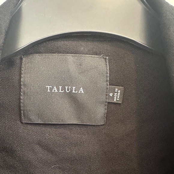 Aritzia Talula Black Light Blazer Size 4 - Picture 9 of 11